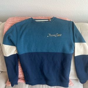 Crewneck